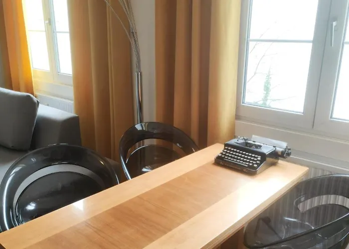 Lollipop 1br- Metro To The Opera 4 Mins Away- Free Parking